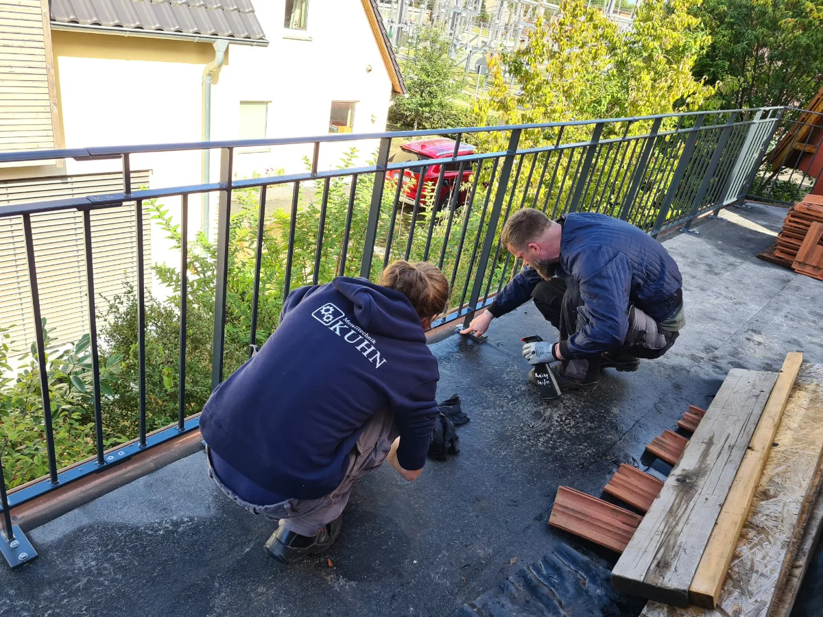 Balkongeländer - Feuerverzinkt und pulverbeschichtet