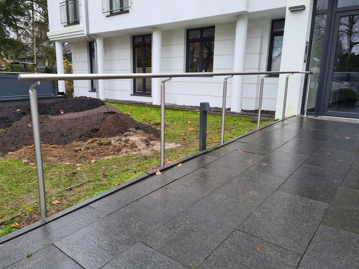 Geländer aus Edelstahl