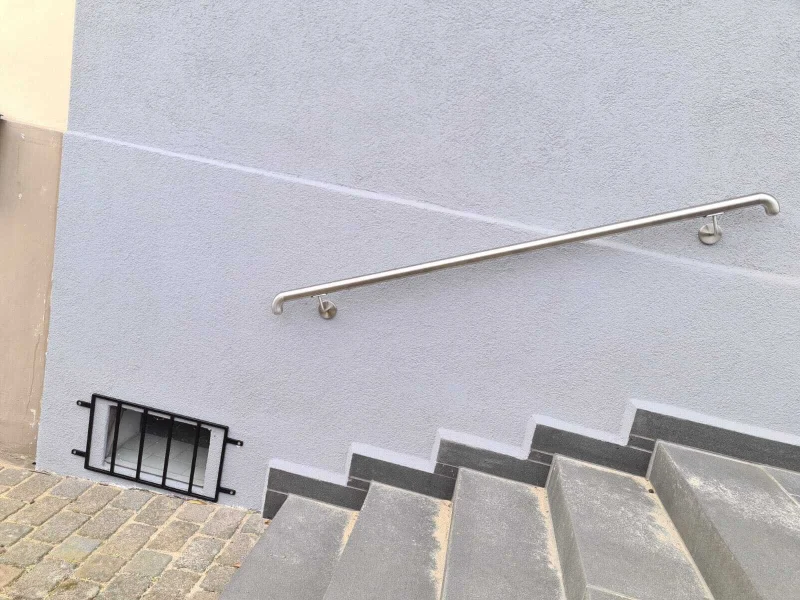 Handlauf aus Edelstahl